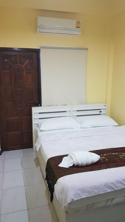All Nations Guesthouse Hua Hin Extérieur photo
